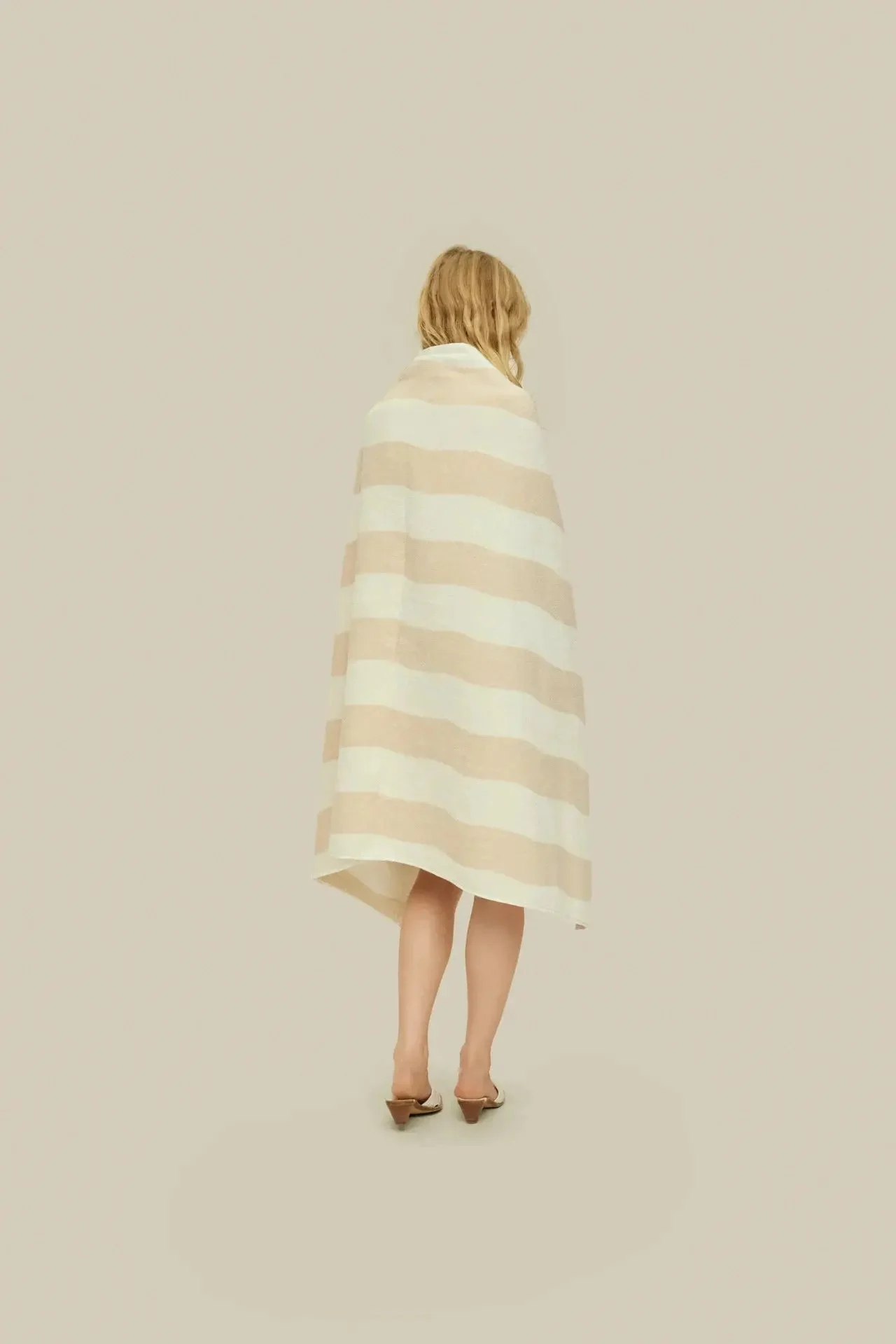 White Waver Towel - Image 3